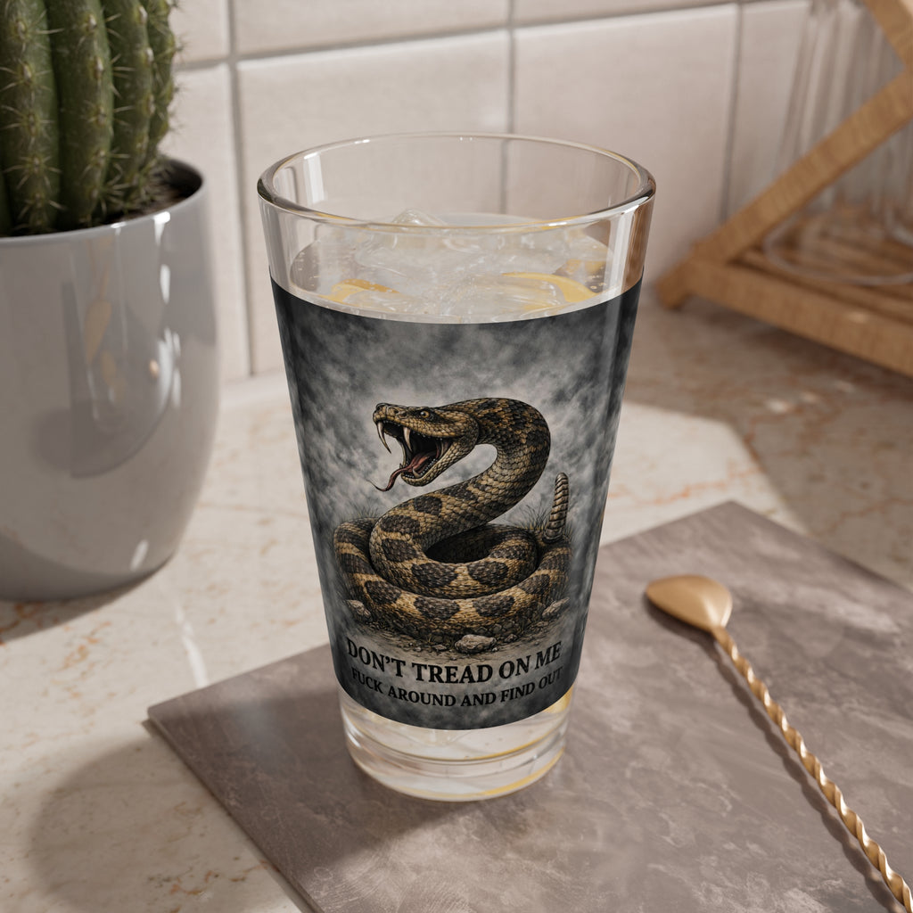 Don't tread on me FAFO pint glass, 16oz
